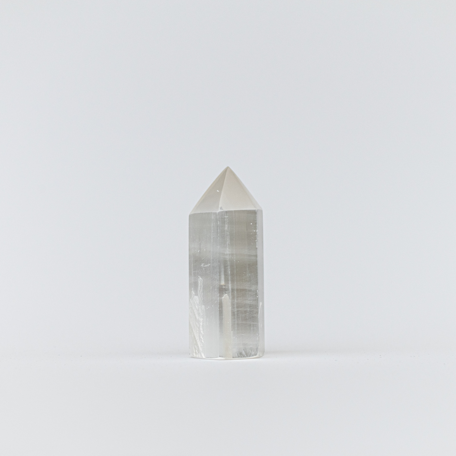 Punta de selenita 10 cm